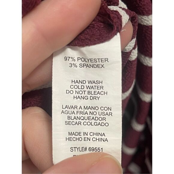 Forever 21 maroon striped cropped romper Size Small - Picture 6 of 7